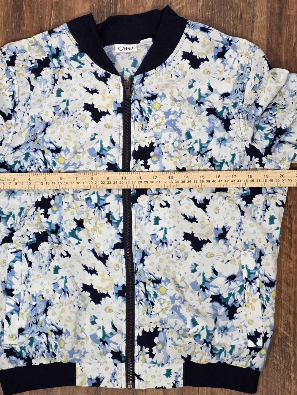 Cato Floral Bomber Jacket Women Medium Blue White Zip Front Lightweight - Picture 9 of 11
